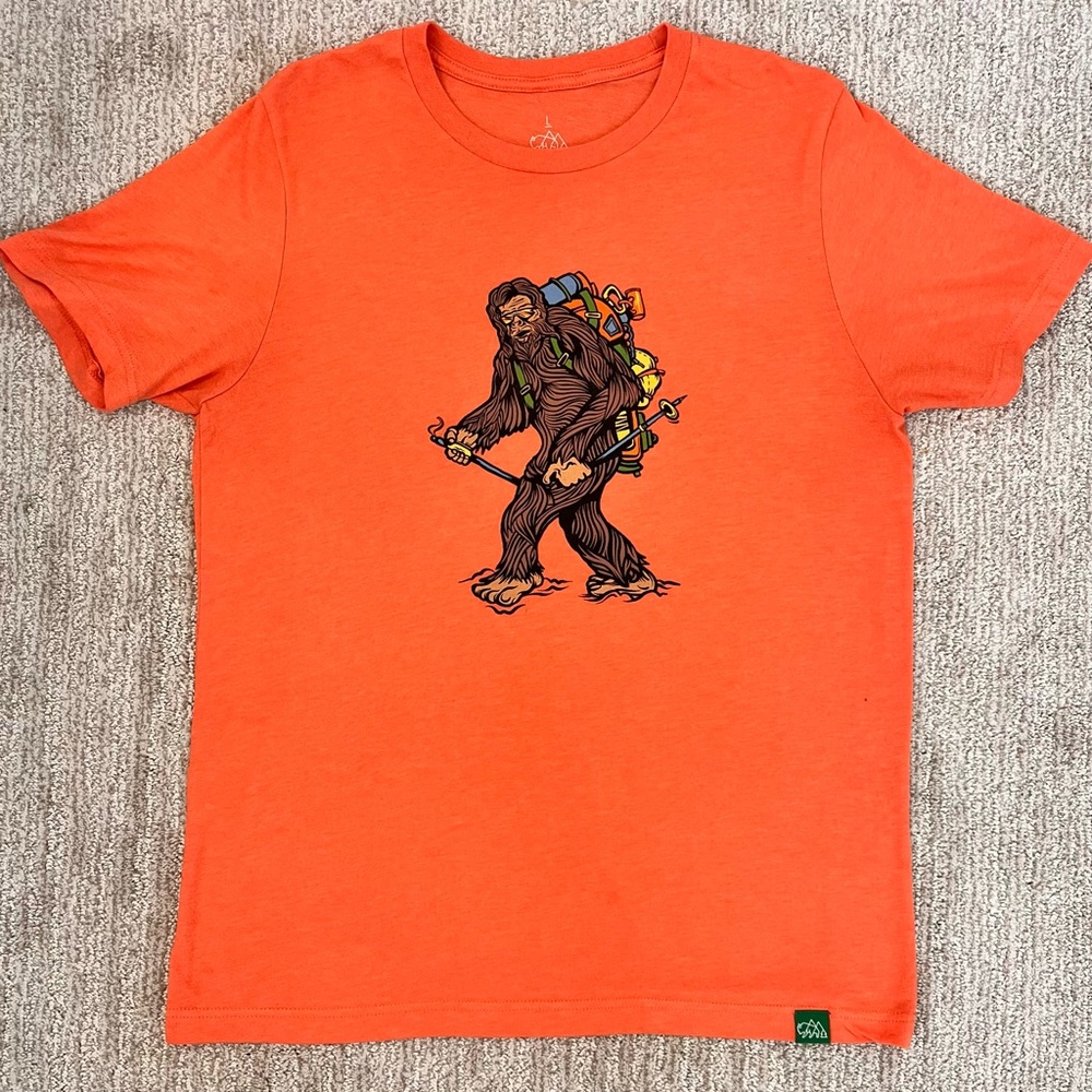 Wild Tribute LEGENDT-SHIRT Orange Graphic T-Shirt with Bigfoot Sasquatch Design